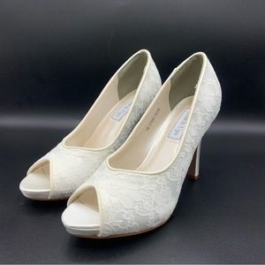 Touch Ups By Benjamin Walk Women's Catalina Open Toe Pump 3.5" High Heel Size 7M